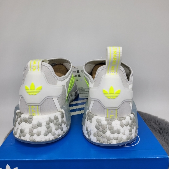 New Adidas NMD_R1 Men's Running Shoes Size 10.5 - Picture 6 of 7